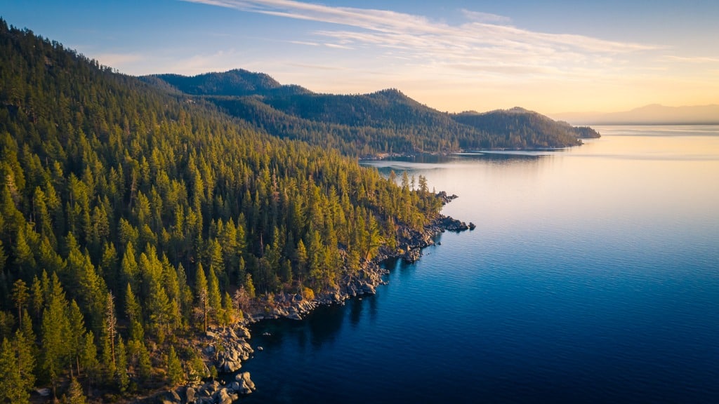 lake-shoreline
